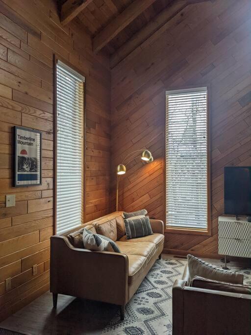 Base Camp Villa Cortland Bagian luar foto